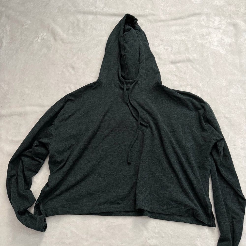 Girlfriend Collective Cropped pullover Dark Heather Green Hoodie size Xs